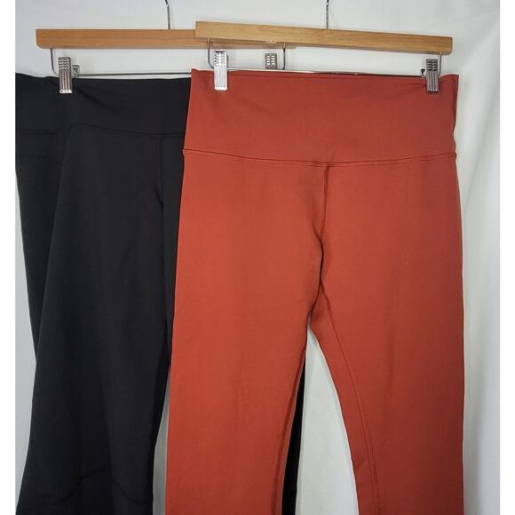 Lululemon- Women's 2 piece bundle- Cropped pants and shorts- size 10 - Picture 2 of 10